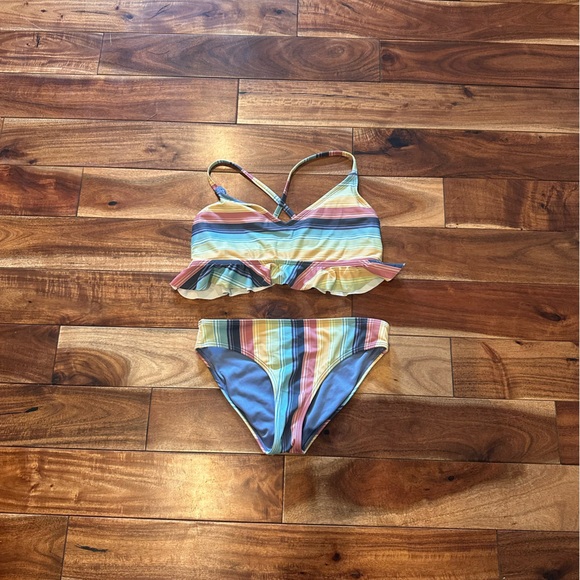 O'Neill Colorful Striped Kids Swim Set size 12 worn once - Picture 1 of 3